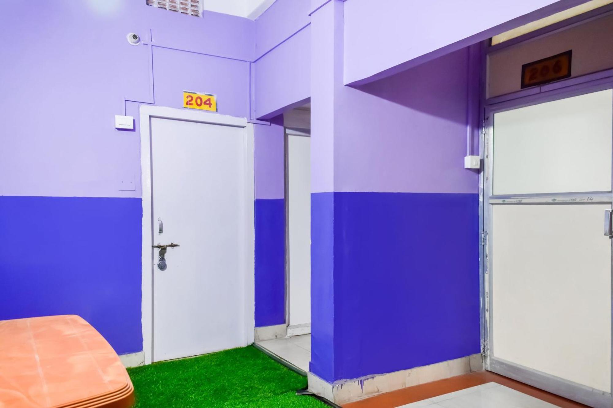 Super Hotel O Pradhan Nagar Силигури Екстериор снимка