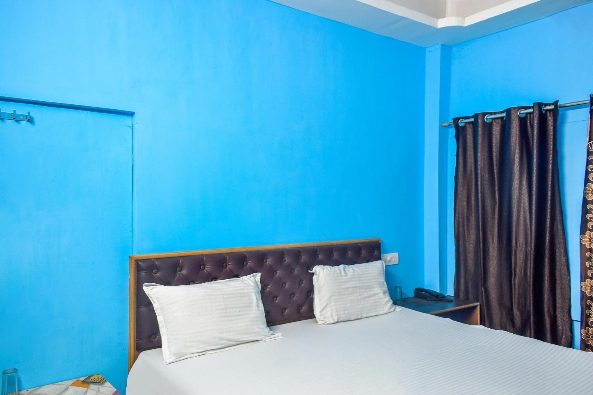 Super Hotel O Pradhan Nagar Силигури Екстериор снимка
